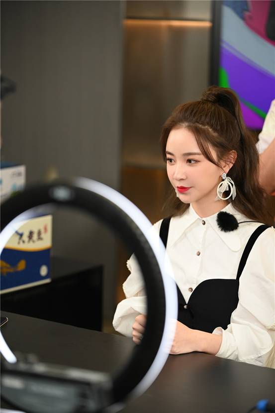 雪梨被罚6555万赚了多少,雪梨被罚6555万解读