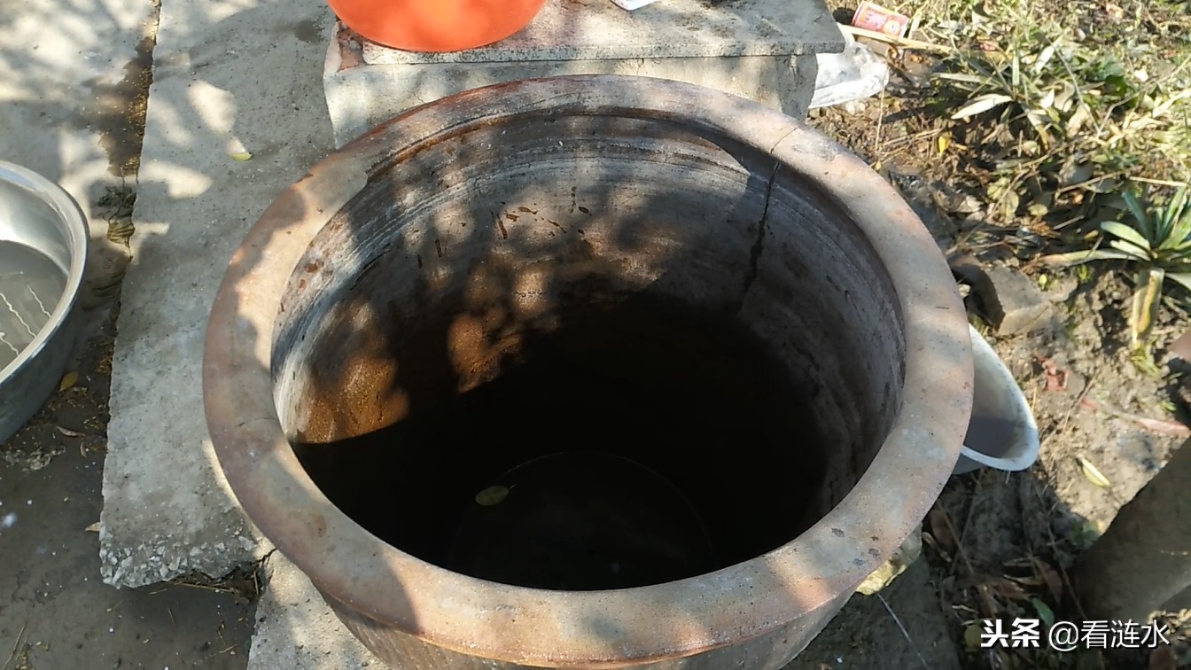 农村水缸里起青苔如何去除,水缸除青苔最好方法