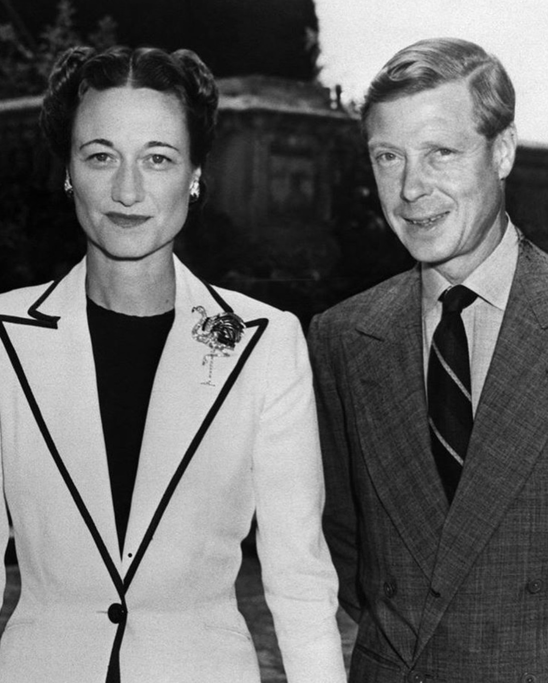 价值15000000人民币的奢华胸针,与极具争议的温莎公爵夫妇