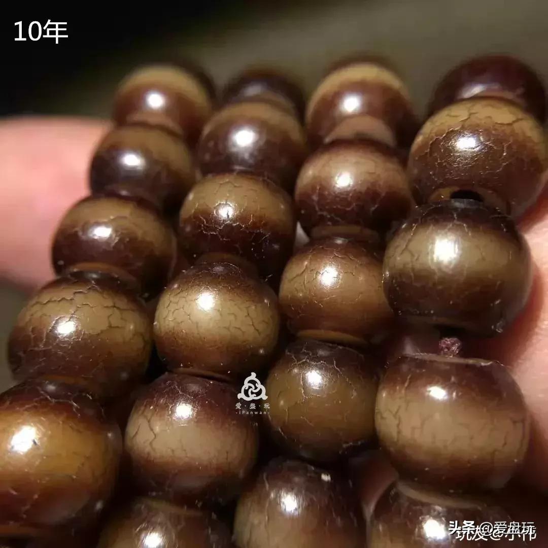 上色的手串还能盘吗,都有哪些盘玩变色的手串