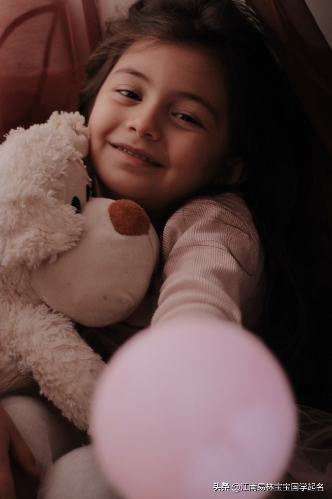 唐诗宋词取名女孩名字大全,唐诗中的女孩名字