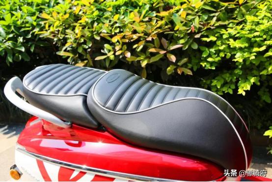 比亚乔liberty150和姜戈150,标致姜戈150帅吗