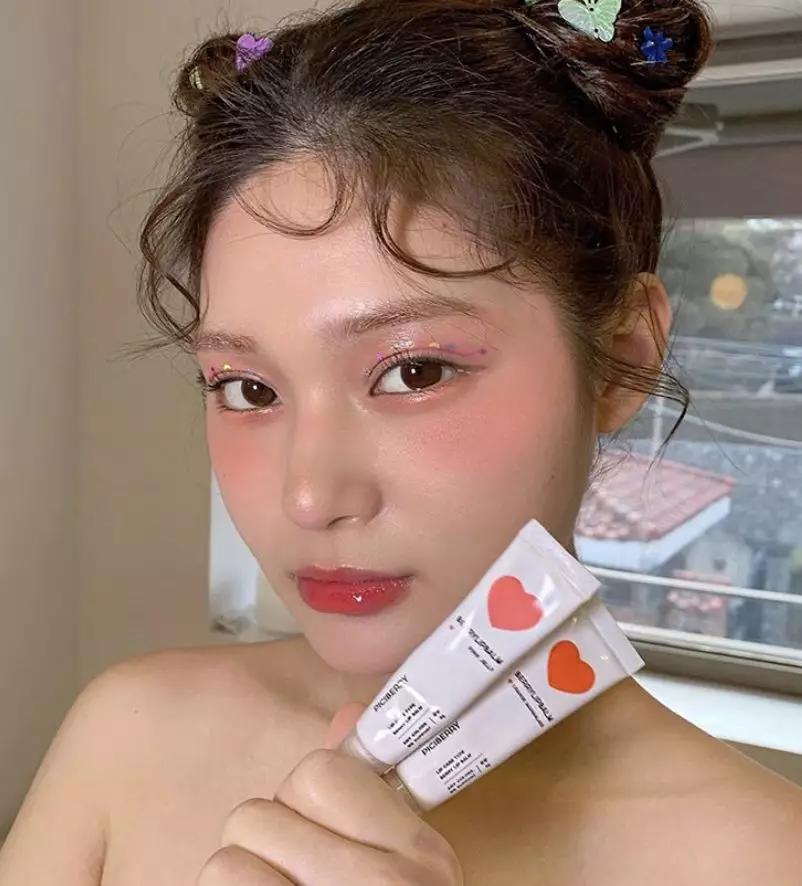 倩碧腮红花瓣腮红,倩碧小雏菊三色腮红