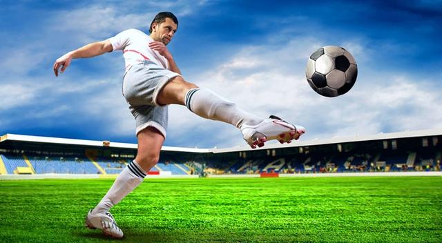 踢足球健身效果,如何通过健身提高足球运动表现