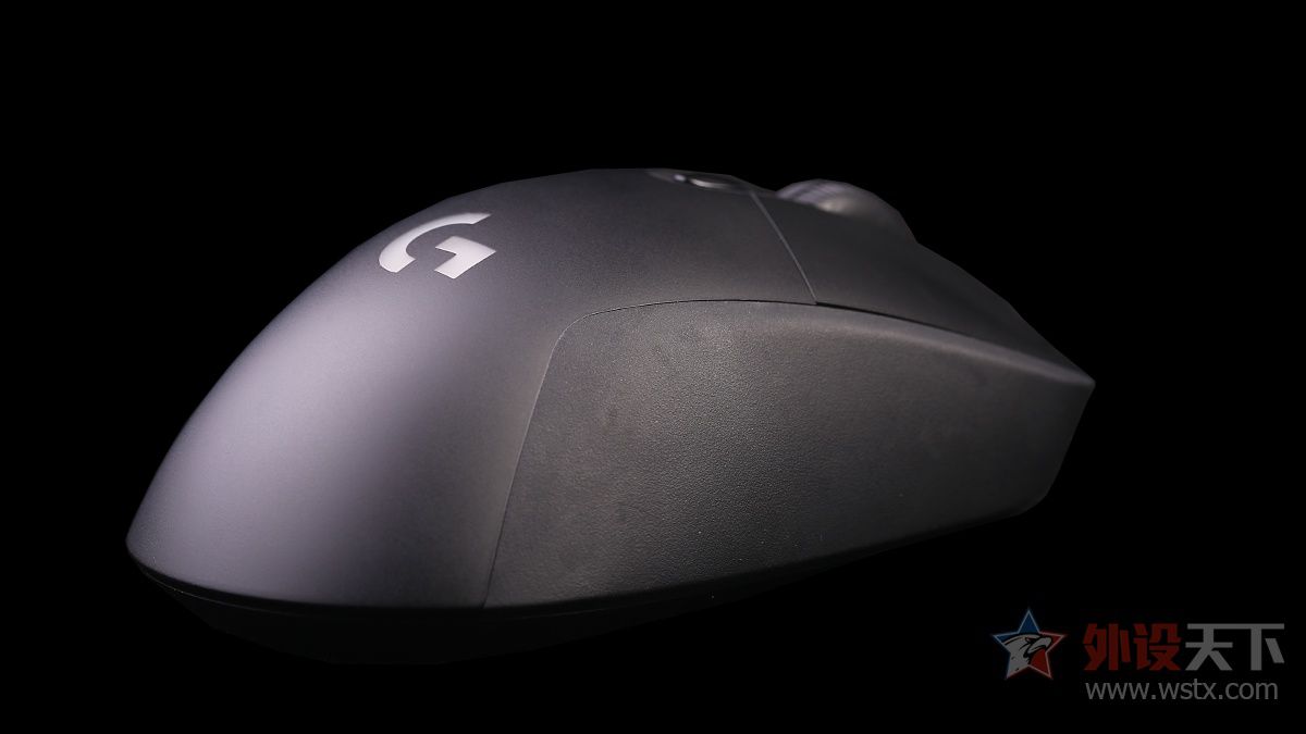 fps游戏用什么鼠标好,fps游戏鼠标报告率高好还是低好