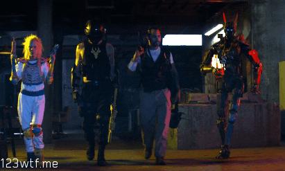 电影里的大厦倒塌现场,电影里建筑物突然崩塌的片段