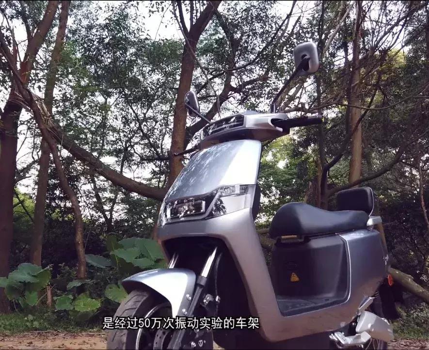 邓超同款座驾台铃狮子实测，售价3899元起，最大续航180KM