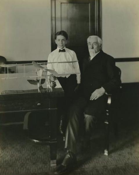 林肯牵手长安国产，总统座驾尊严不再，奔驰铁娘子时间不够