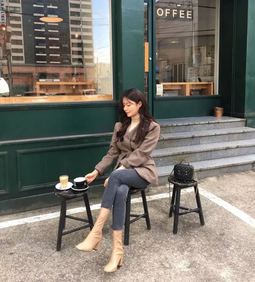 中长款大衣怎么穿显高,显高显瘦显腿长的大衣