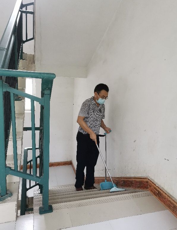 奋战疫情一线的医护们,抗击疫情奋战一线医护