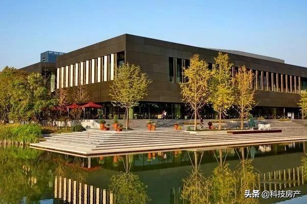 南京上海华为研发中心对比,华为杭州总部未来科技城