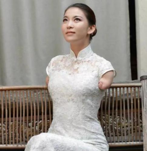 非诚勿扰雷庆瑶近况,无臂女孩雷庆瑶非诚勿扰