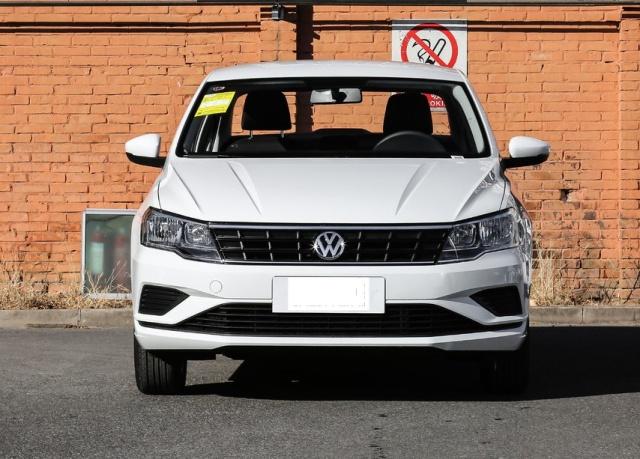 新捷达起步顿挫像供不上油,新捷达加速无力油门发闷