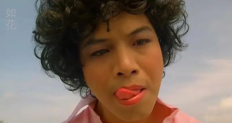 李健仁在周星驰电影里出现多少次,李健仁在周星驰电影里客串片段