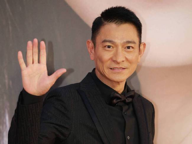 上映25天票房仅374万，离开周星驰后，炒冷饭的他，已变成烂片王