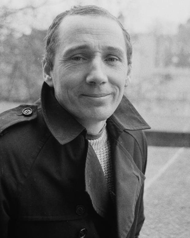 英国男子曾两度闯入白金汉宫,英国男子翻入白金汉宫