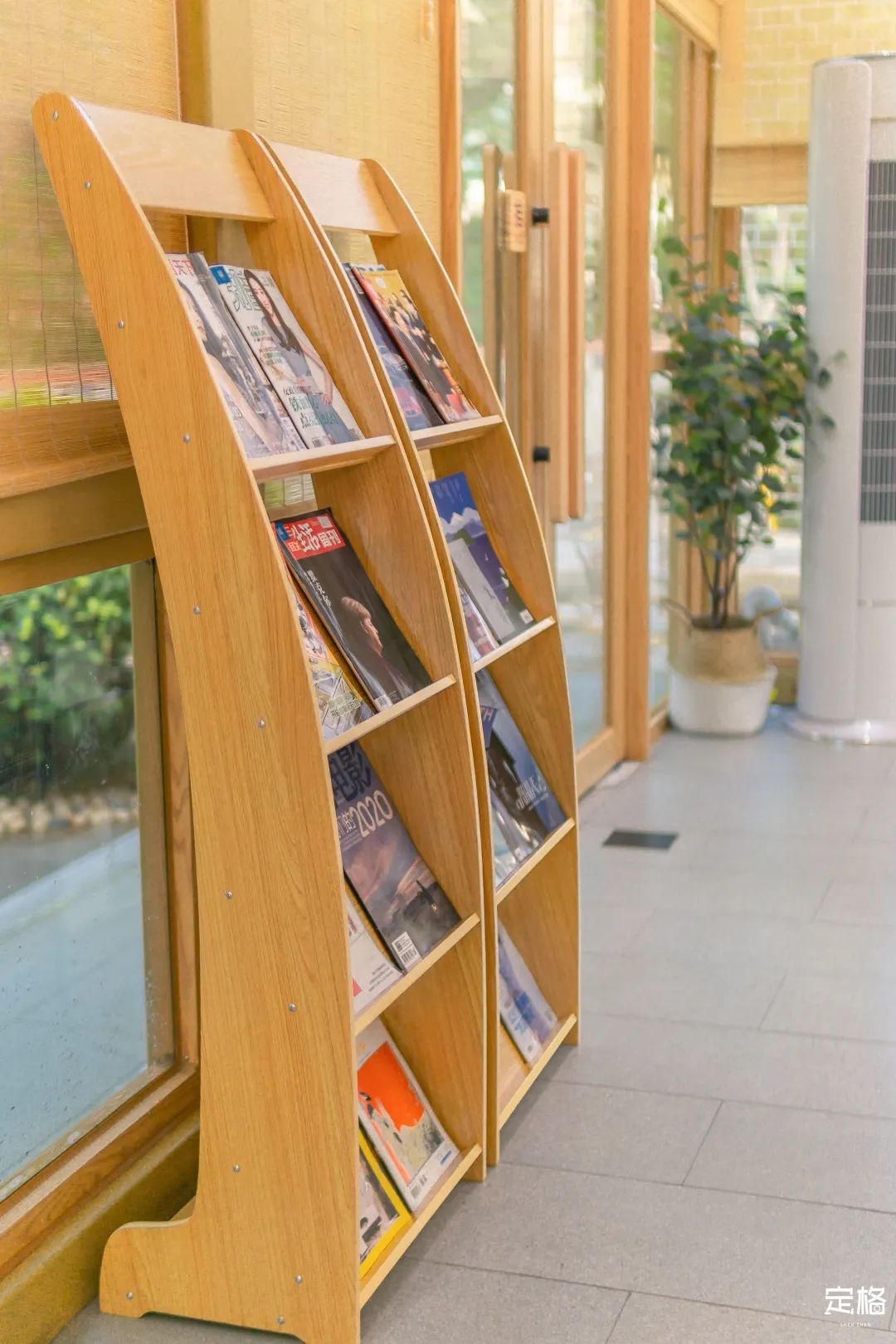 深圳哪里有免费开放的图书馆,河畔古风图书馆深圳