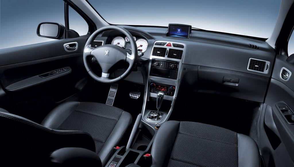 2万预算买什么二手车手动,2万左右能买标致308哪一年的