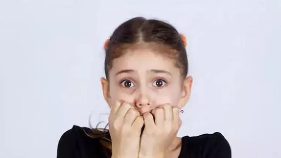 孩子内向胆小怎么培养,孩子胆小内向怎么引导孩子社交