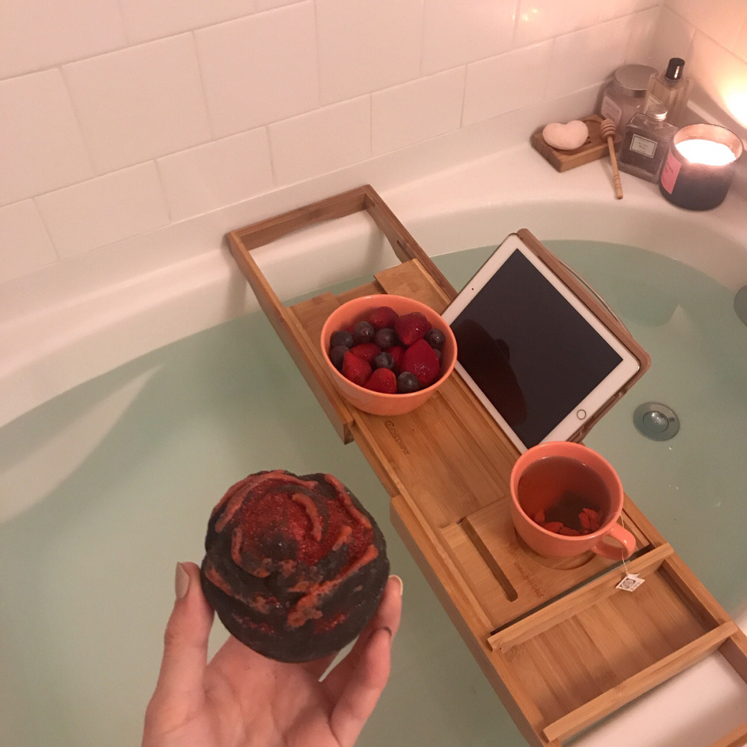 乌贼宰杀视频,乌贼被杀瞬间