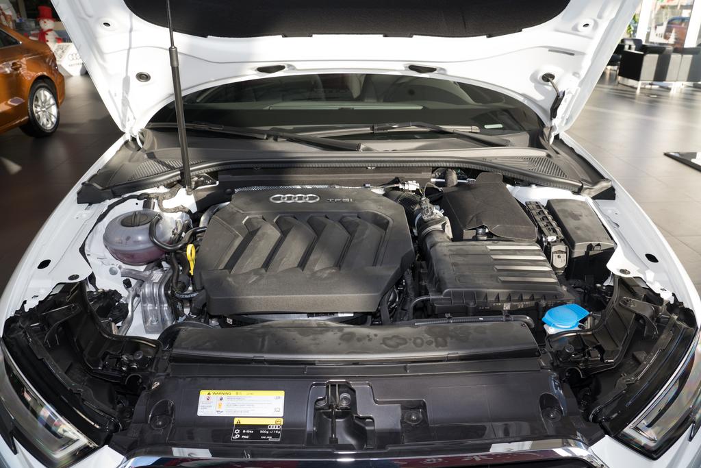 奥迪a3百公里加速实测1.8t,2015年奥迪a3小钢炮