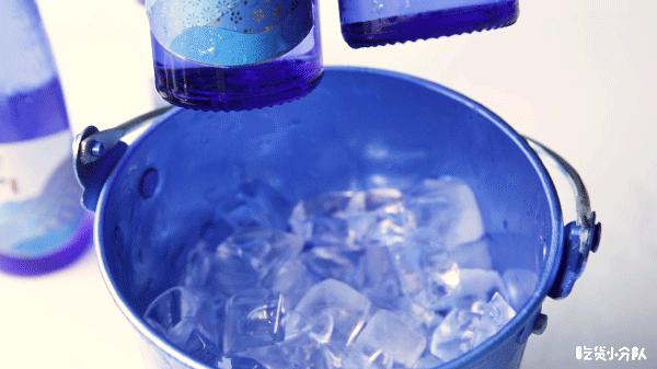 不会吧，红盔甲开KTV了