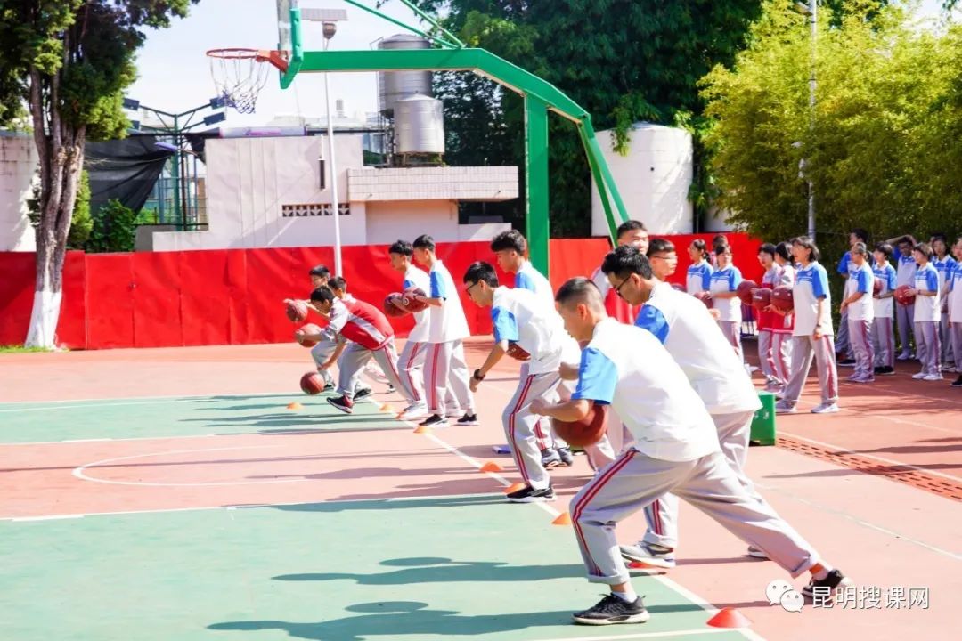 校园|这个聚集州市状元的实验班,开学第一课竟然不是军训?