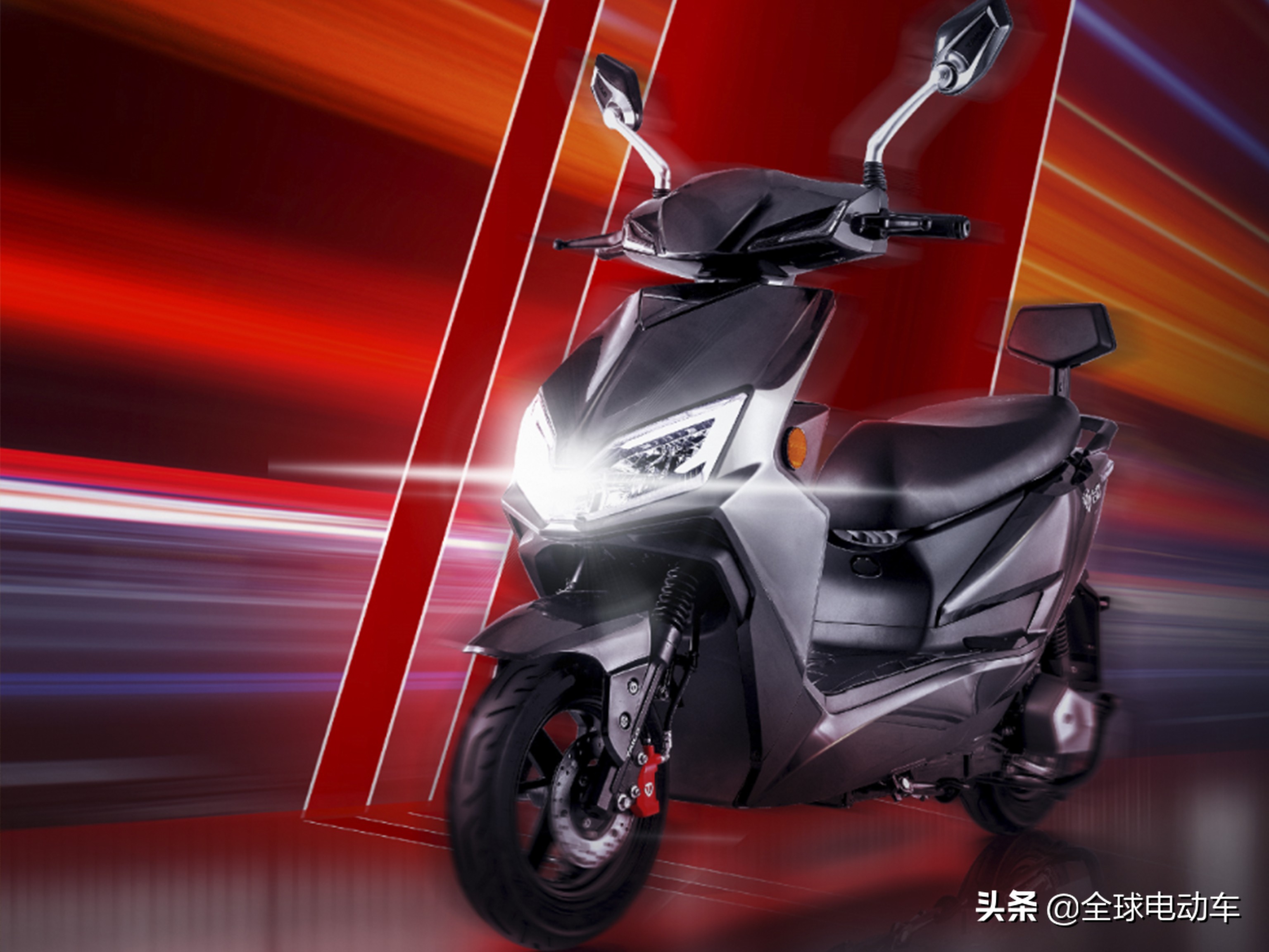 三轮电动车爬坡用低速还是用中速,电动车爬坡和高速哪个耗电