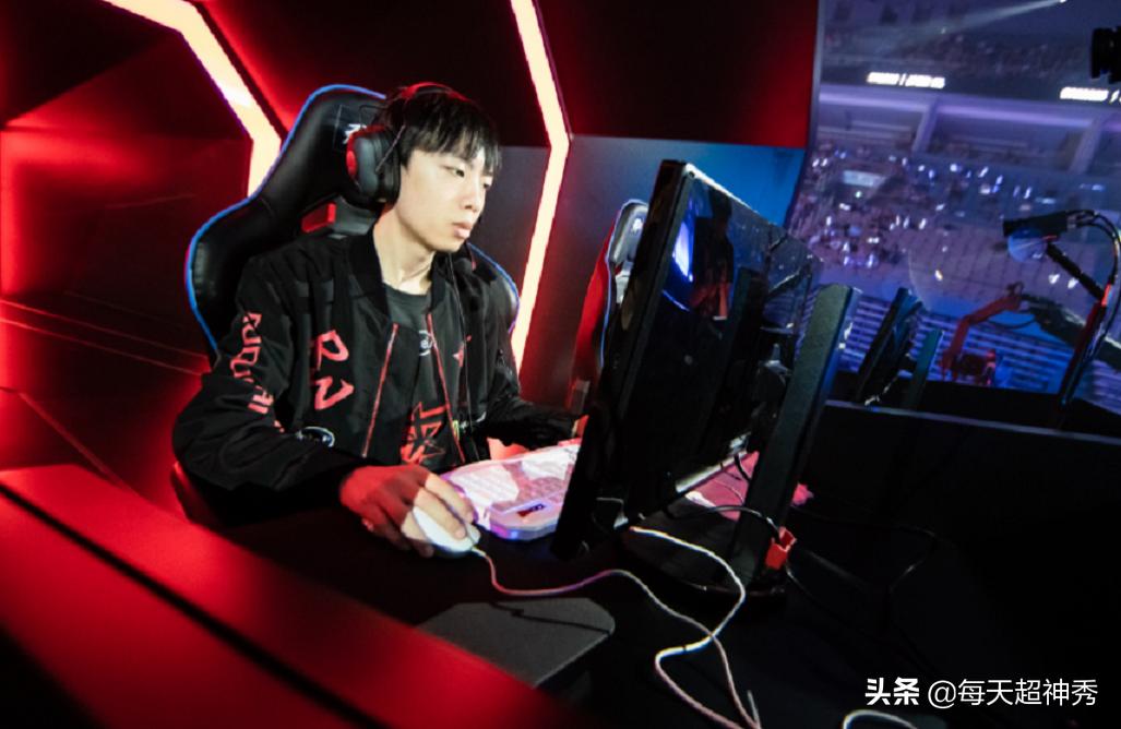 smlz多次提到doinb,smlz十周年doinb