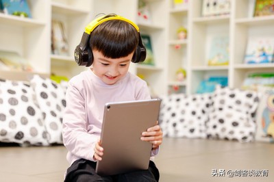 别急！孩子喜欢上网逛论坛，做到这四点，就能化不利为有益