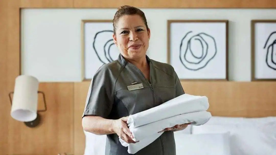 每日客房卫生检查,酒店客房管理遇到卫生差评正常吗