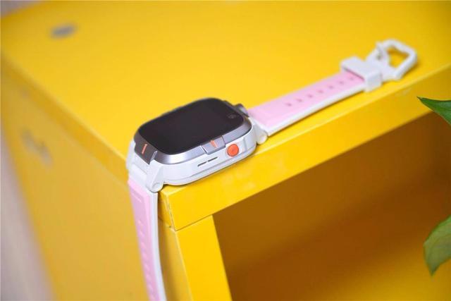 儿童电话手表家长不给他买,小寻电话手表z7与y2区别