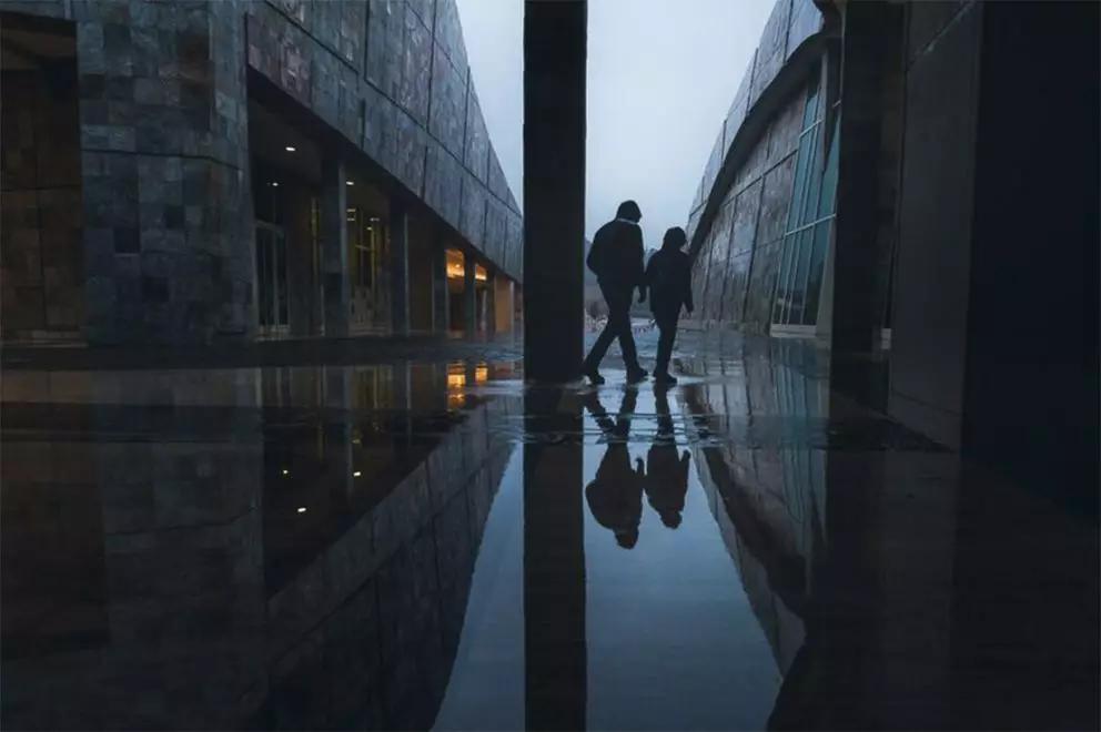 拍人像用光技巧,自然光线拍人像技巧视频