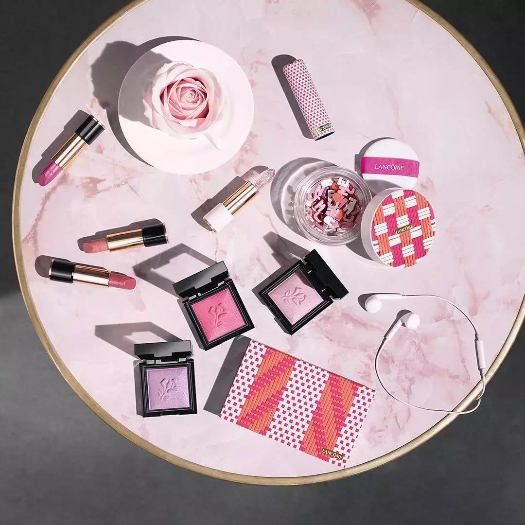 粉粉粉粉粉粉出屏幕的樱花限定来啦,看过就算买过!