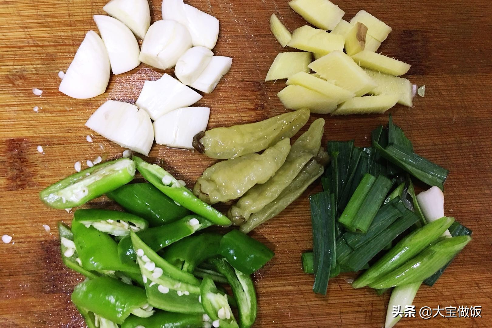 冷冻过的河鱼怎么烧没有土腥味,冰冻鱼怎么煮白汤