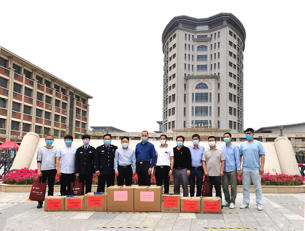 捐赠医疗物资助力疫情防控,捐赠防疫物资传递温情