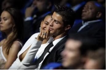 c罗和他现女友在一起的甜蜜瞬间,c罗与女友恩爱