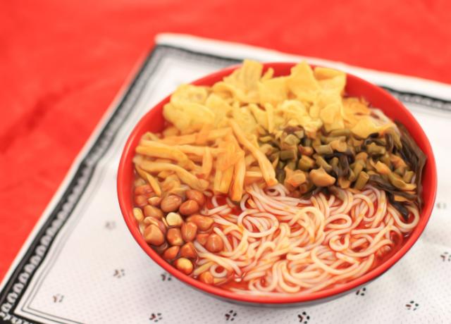 比较有特色的螺蛳粉店,最有特色的螺蛳粉店