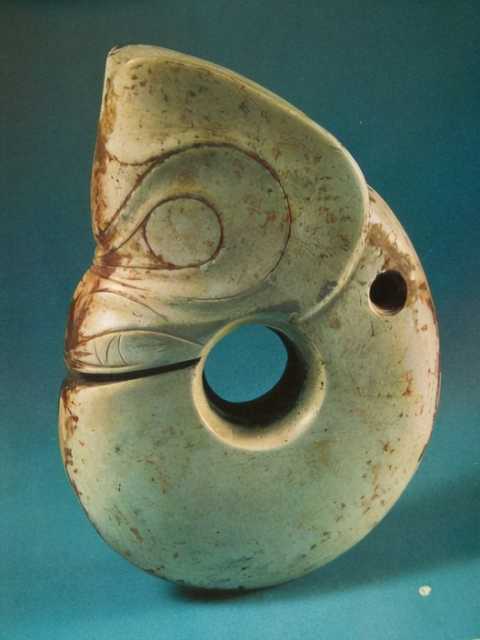 红山文化早于夏朝多少年,红山文化是公元前多少年