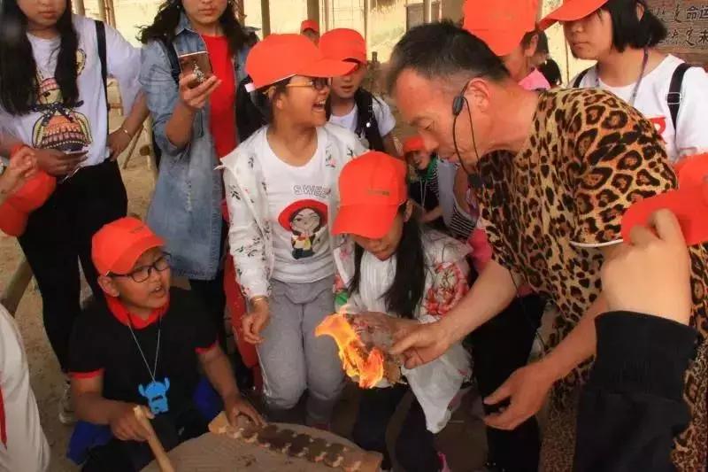 探秘坑洞古代遗迹,水洞沟遗址简介