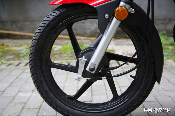 新大洲本田cbf125t跟威武110s对比,cbf150d新大洲本田价格