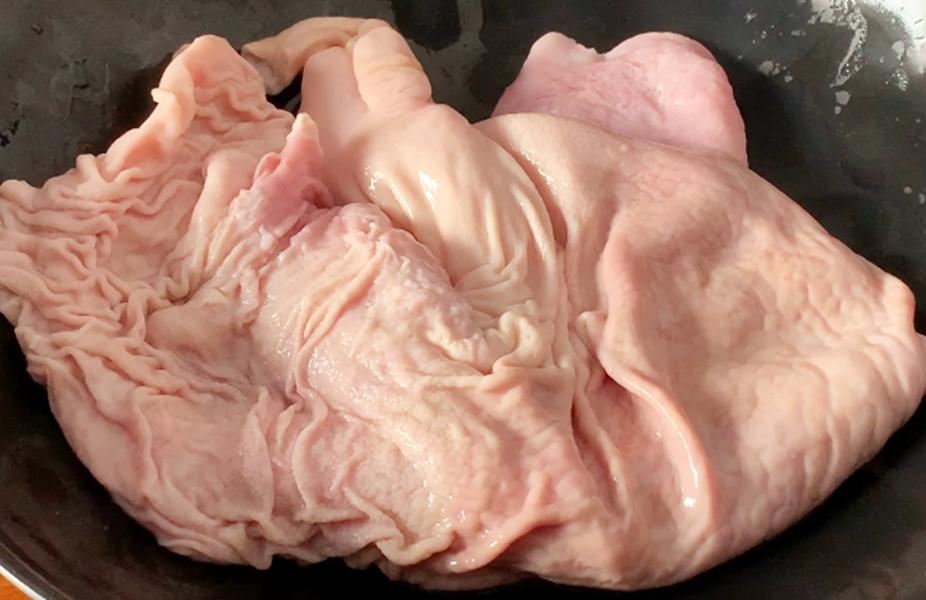 洗猪肚的时候碱放多了,盐洗猪肚的正确方法