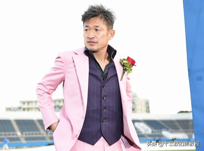 54岁三浦知良仍是足球少年,56岁三浦知良为何还要留洋葡萄牙