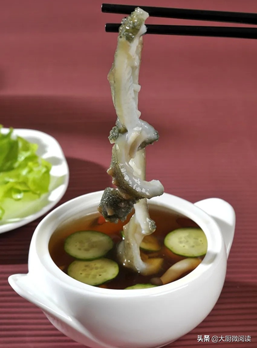 葱烧木耳海参的家常做法视频,葱烧即食红参海参家常做法