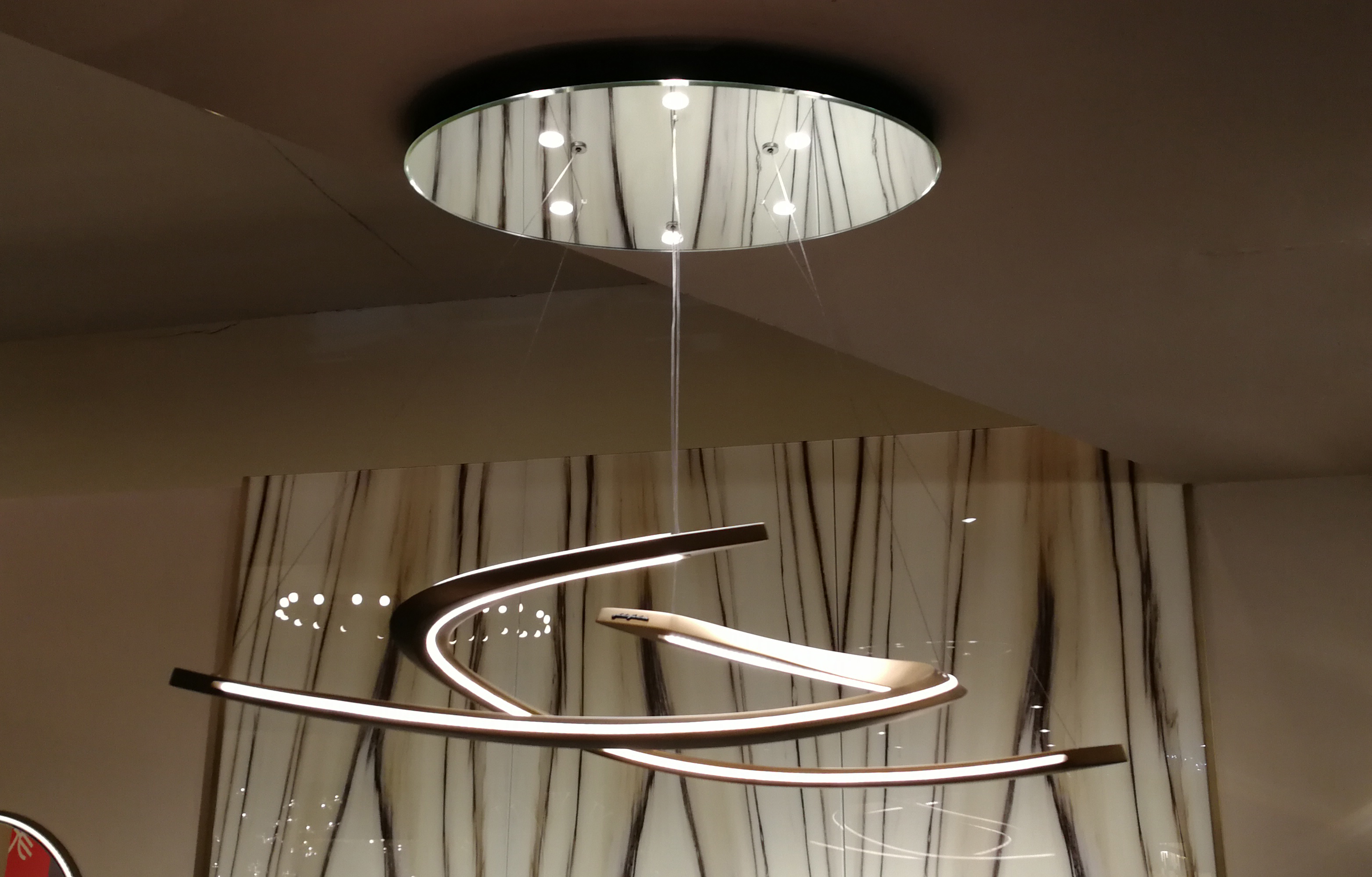 米兰家具展灯具,米兰国际家具展2004