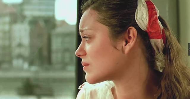 充满遗憾的疯狂爱情故事《两小无猜》