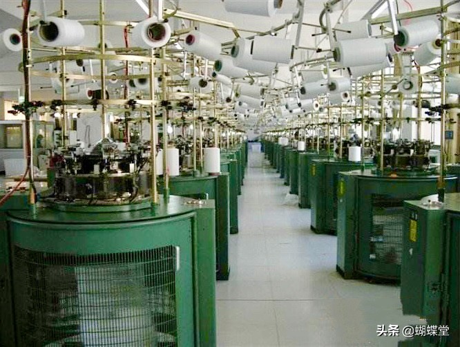 缔造*裤内**新王国，寒冬经济逆势扩张，重金打造无缝*裤内**产业