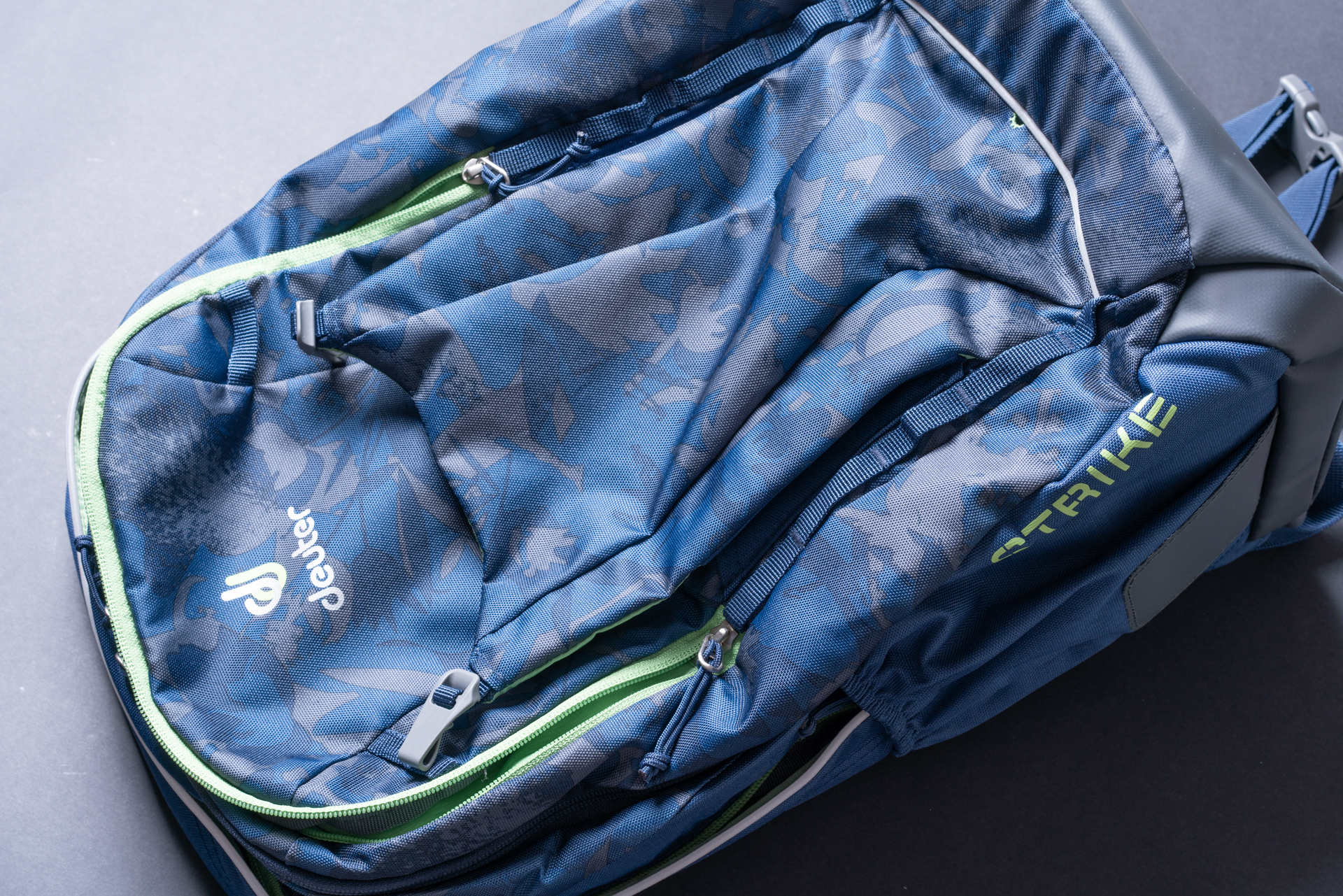 给即将上初三的孩子的小礼物-多特蒙德书包