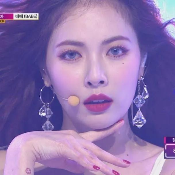 明星同款爱心气质高级轻奢耳饰,明星同款耳饰最好看的