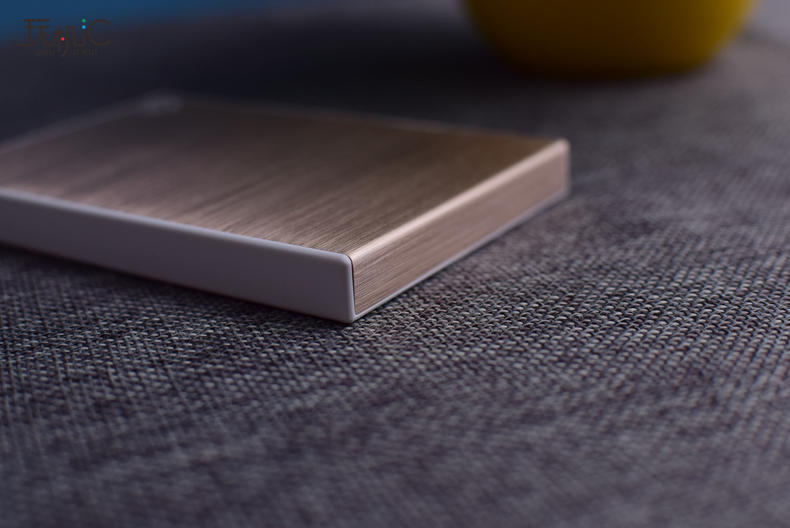 快的移动硬盘,希捷硬盘铭系列与睿品哪个好